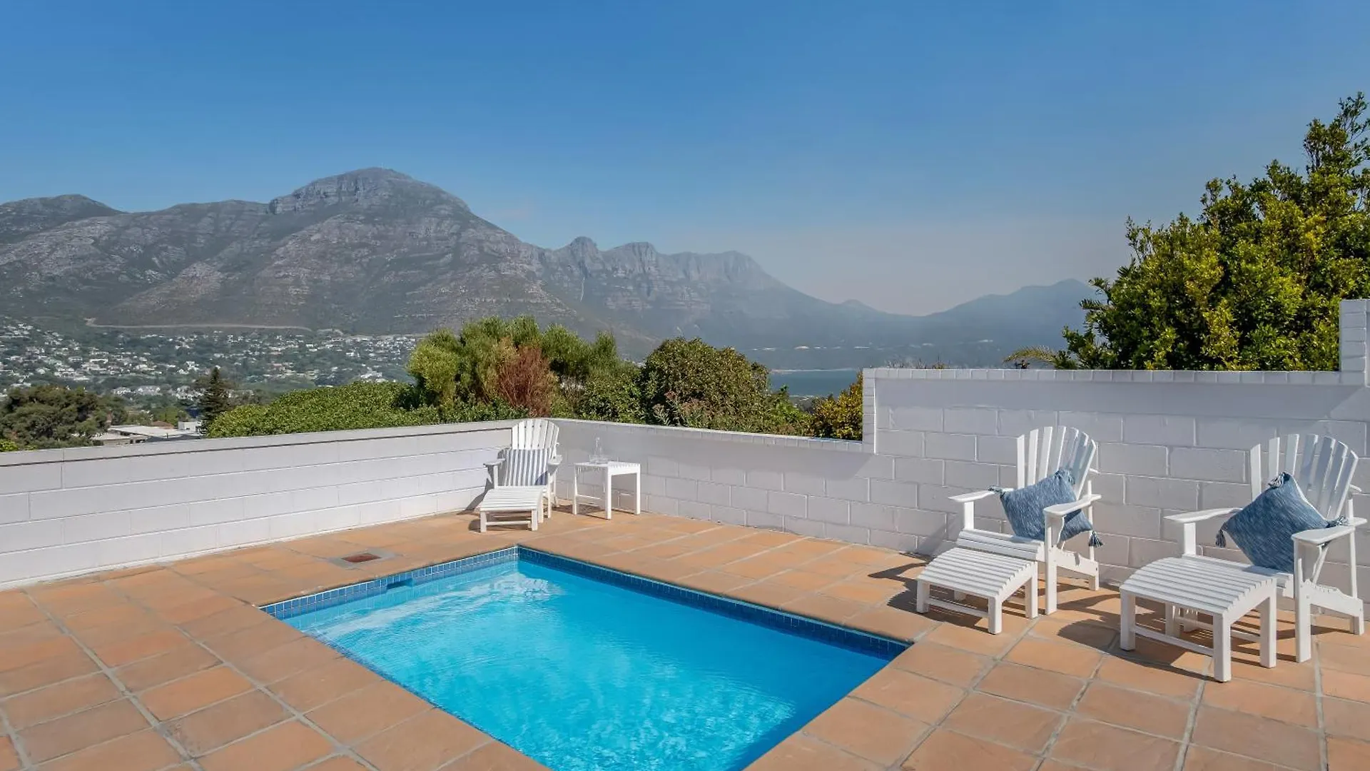 Not Avail Cape Town